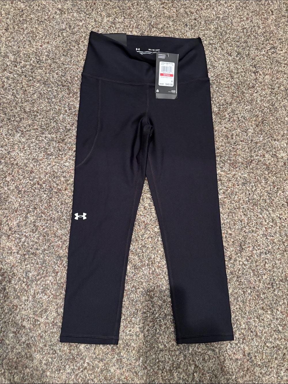 Under Armour Black Capri Performance Leggings